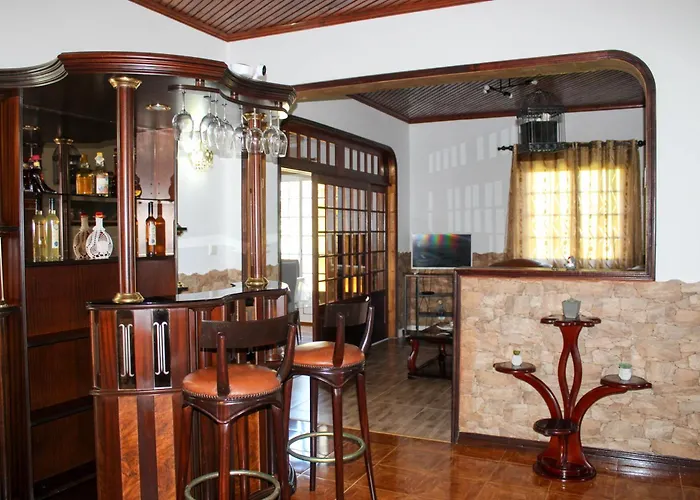 Almeida Ponta Delgada